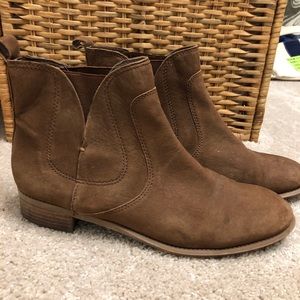 Nine West brown booties